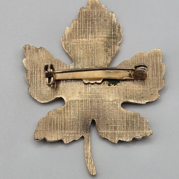 VTG Brooch GoldTone Maple Leaf Green Enamel Fairy Cottage Core Boho Canadian Pin - Picture 11 of 14